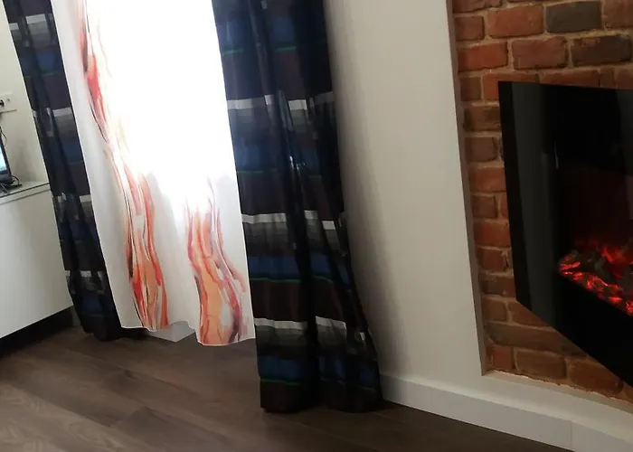 With Fireplace Apartment *